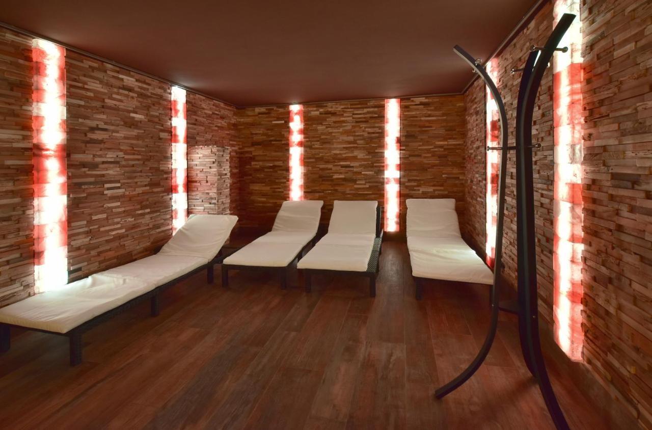 Wellness Hotel Astra Špindlerŭv Mlýn Екстериор снимка