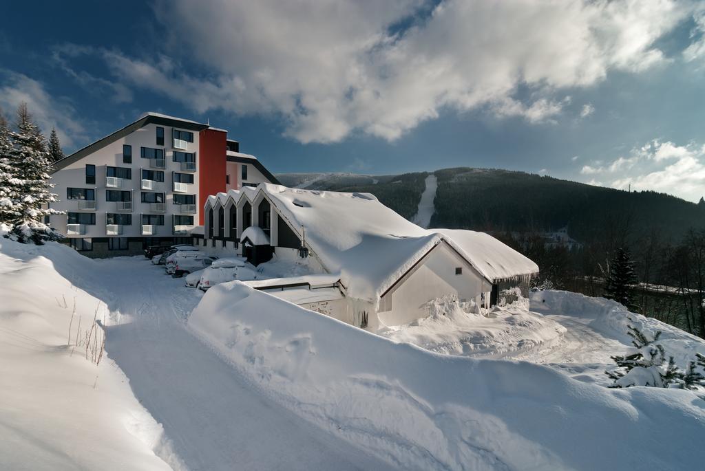 Wellness Hotel Astra Špindlerŭv Mlýn Екстериор снимка